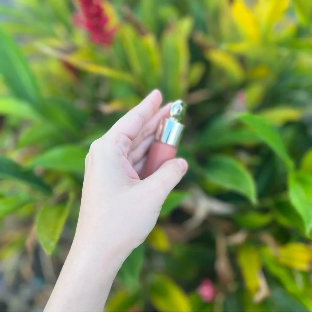Rare Beauty Soft Pinch Liquid Blush • Virtue